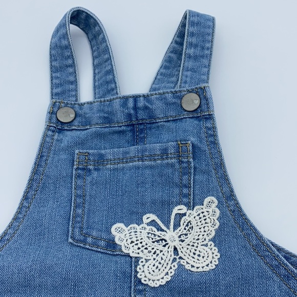 NWOT Girl Cute Sweet Butter fly Short Denim Overalls Size 3 - Picture 3 of 8